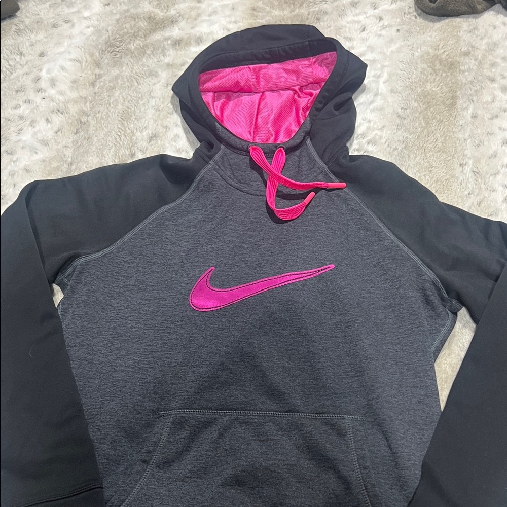 Nike Black and Gray Therma-Fit hoodie with Pink Accents- medium